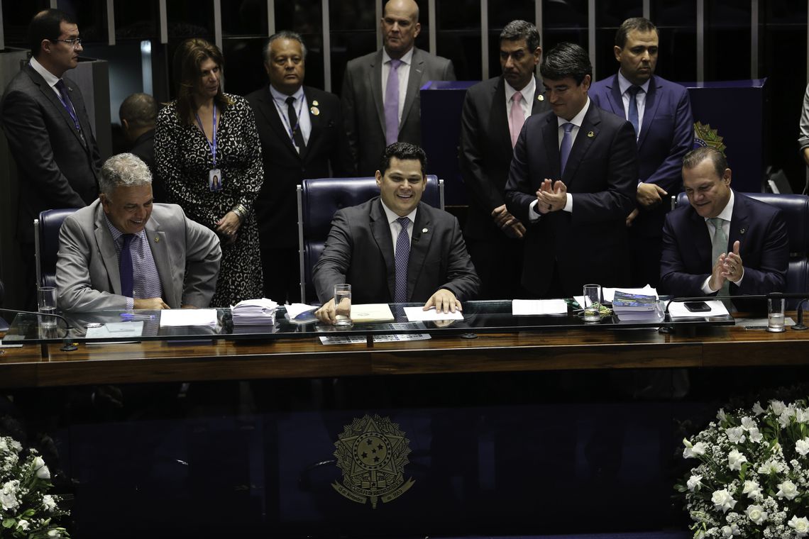Senador Davi Alcolumbre (DEM), novo presidente do Senado, confirmou que seu partido terá a presidência da Comissão de Serviços de Infraestrutura / Foto: Agência Brasil