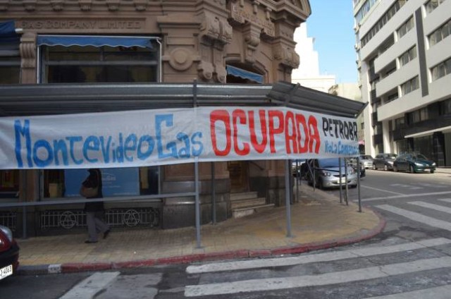 Ocupação na MontevídeoGas. Foto: Sindicato del Gas