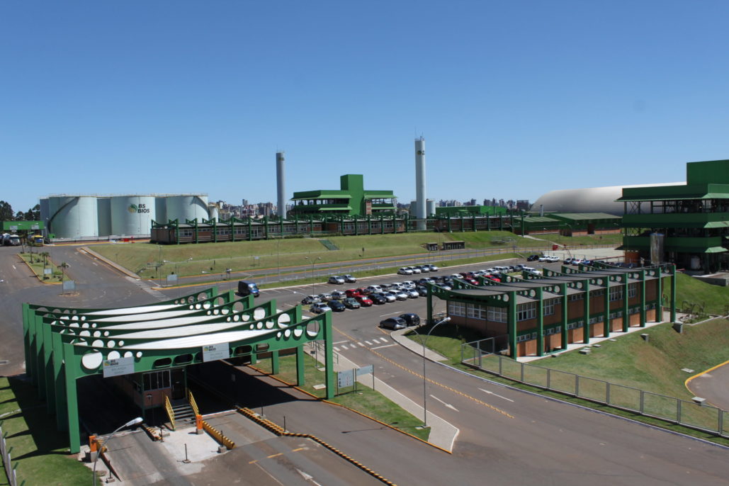 Usina de biodiesel da BSBios em Passo Fundo (RS), capaz de processar 158 mil toneladas de óleo de soja e produzir 216 milhões de litros de biodiesel por ano (Foto: Divulgação/BSBios)