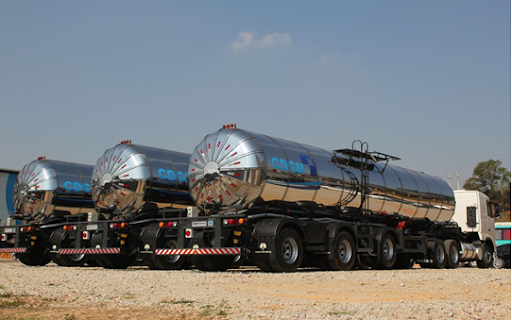 CDGN vai importar gás da Bolívia para vender no mercado livre no Brasil. Na imagem, caminhões tanque da CDGN Logística (Foto: Divulgação)