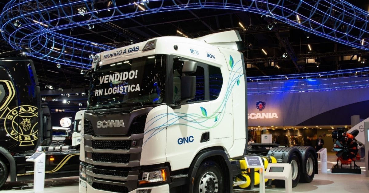 Comgás e Scania firmam parceria para acelerar uso de gás natural em frota pesada