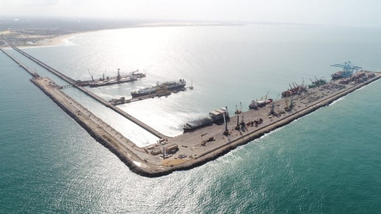 Política brasileira para hidrogênio não deve discriminar rotas. Na imagem: cais do porto do Pecém (Foto: CIPP/Divulgação)
