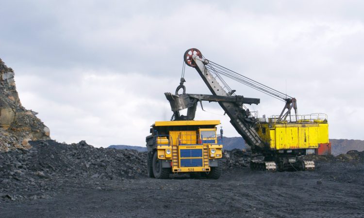 Na contramão do mundo, Brasil tem propostas para estender subsídios ao carvão