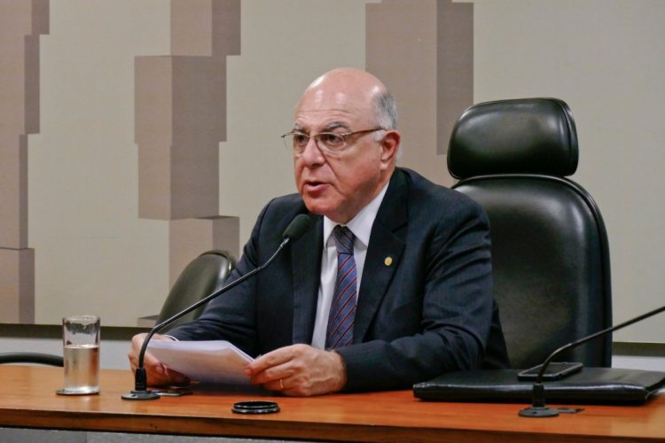 Frentes da bioenergia vão levar propostas para presidenciáveis. Na imagem: Deputado Arnaldo Jardim (Foto: Câmara dos Deputados)