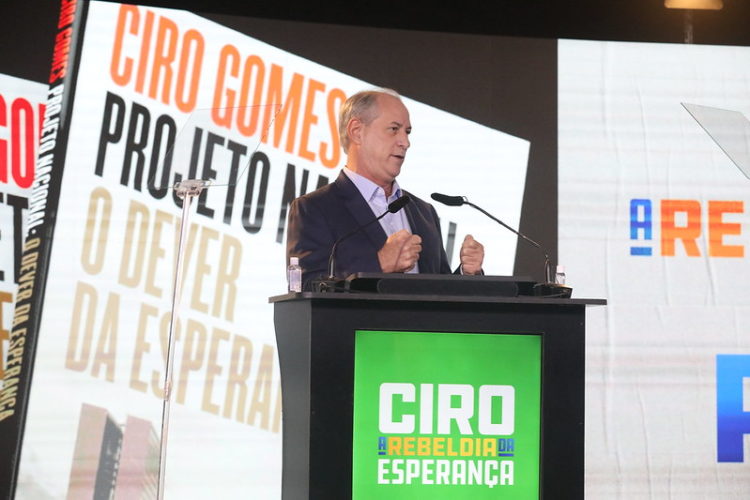 Ciro Gomes (PDT) lança candidatura presidencial de 2022 prometendo fim de política de paridade de preços da Petrobras e investimentos em renováveis