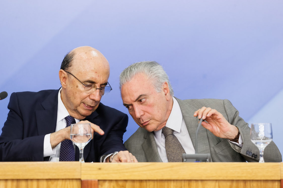 Ex-ministro da Fazenda, Henrique Meirelles, ao lado do ex-presidente Michel Temer (foto: Flickr)