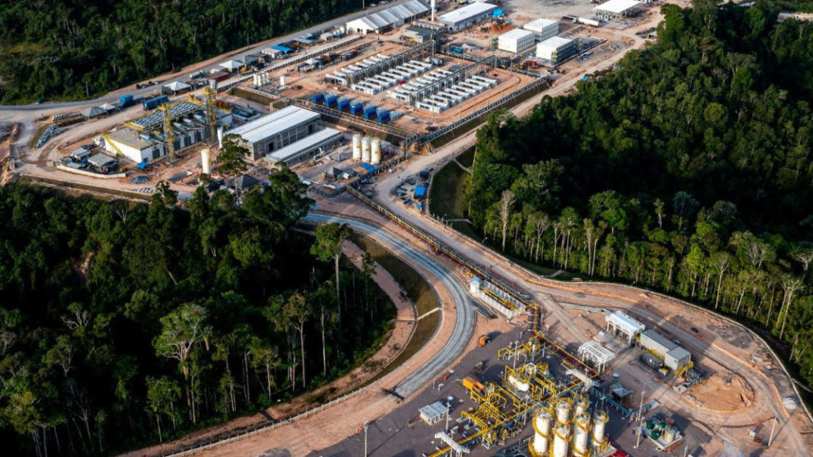 UTE Jaguatirica II, com capacidade instalada de 140,834 MW, é movida a gás natural do campo de Azulão, na Bacia do Amazonas