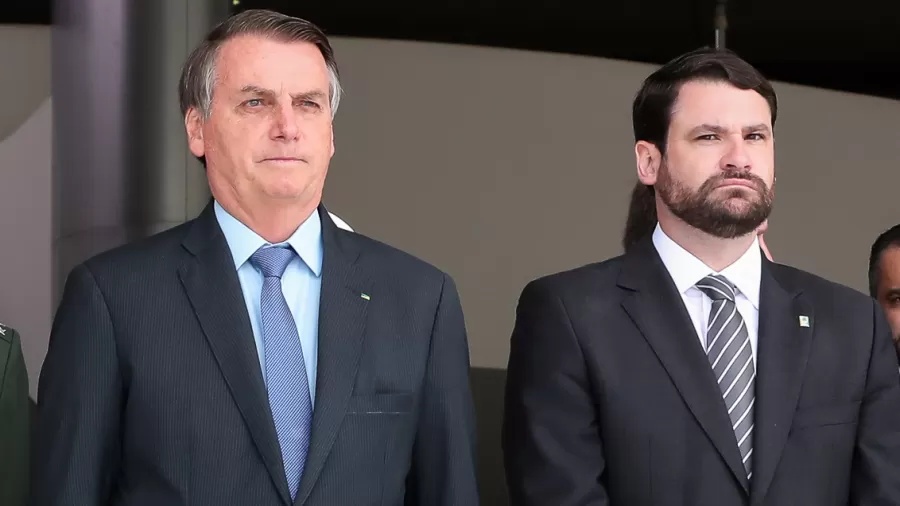 Bolsonaro indica secretário-executivo do Ministério do Meio Ambiente para diretoria da ANP
