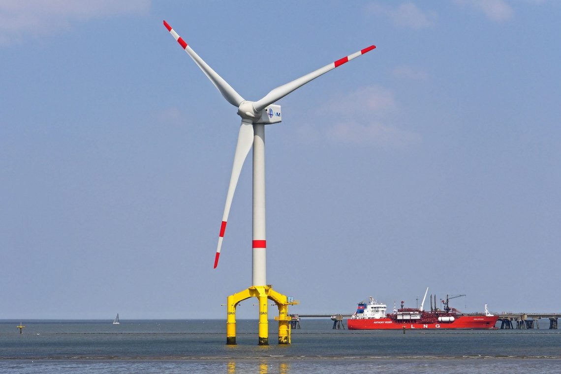 Decreto 10.946/22 vem ocupar uma lacuna normativa existente e definir as linhas gerais da futura regulamentação das eólicas offshore (foto: Erich Westendarp/Pixabay)