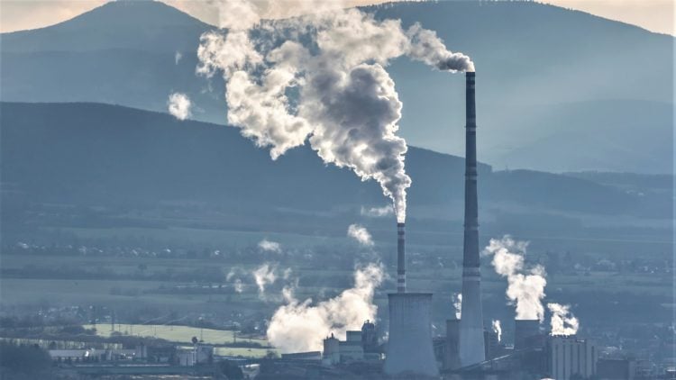 Emissões de carbono do setor de energia foram as mais altas da história em 2021 (Imagem de Radovan Zierik por Pixabay)