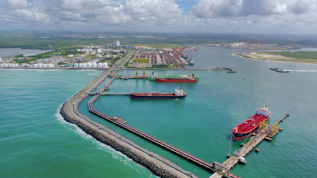 Pernambuco lança hub de P&D em hidrogênio verde. Na imagem, Complexo Industrial Portuário de Suape, em Pernambuco (Foto: Divulgação)