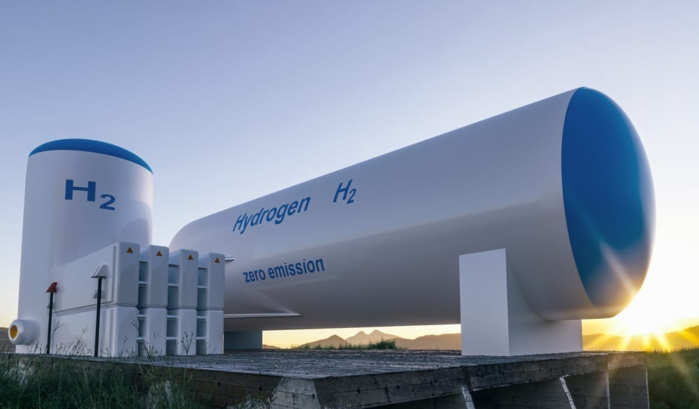 Enel Green Power estuda planta de hidrogênio verde de 400 MW no Ceará. Na imagem, tanque de armazenamento de hidrogênio limpo (Foto: Alexander Kirch/Shutterstock)