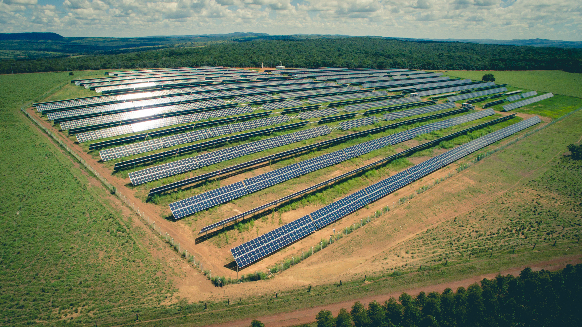 Fazenda solar Paracatu, em Minas Gerais (Foto: Divulgação CMU)