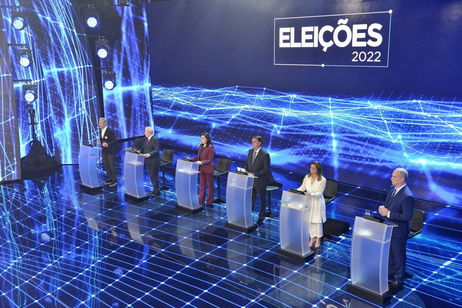 Hidrogênio verde na agenda dos presidenciáveis. Na imagem, candidatos à Presidência da República no debate eleitoral em 2022 (Foto: Reprodução Band)