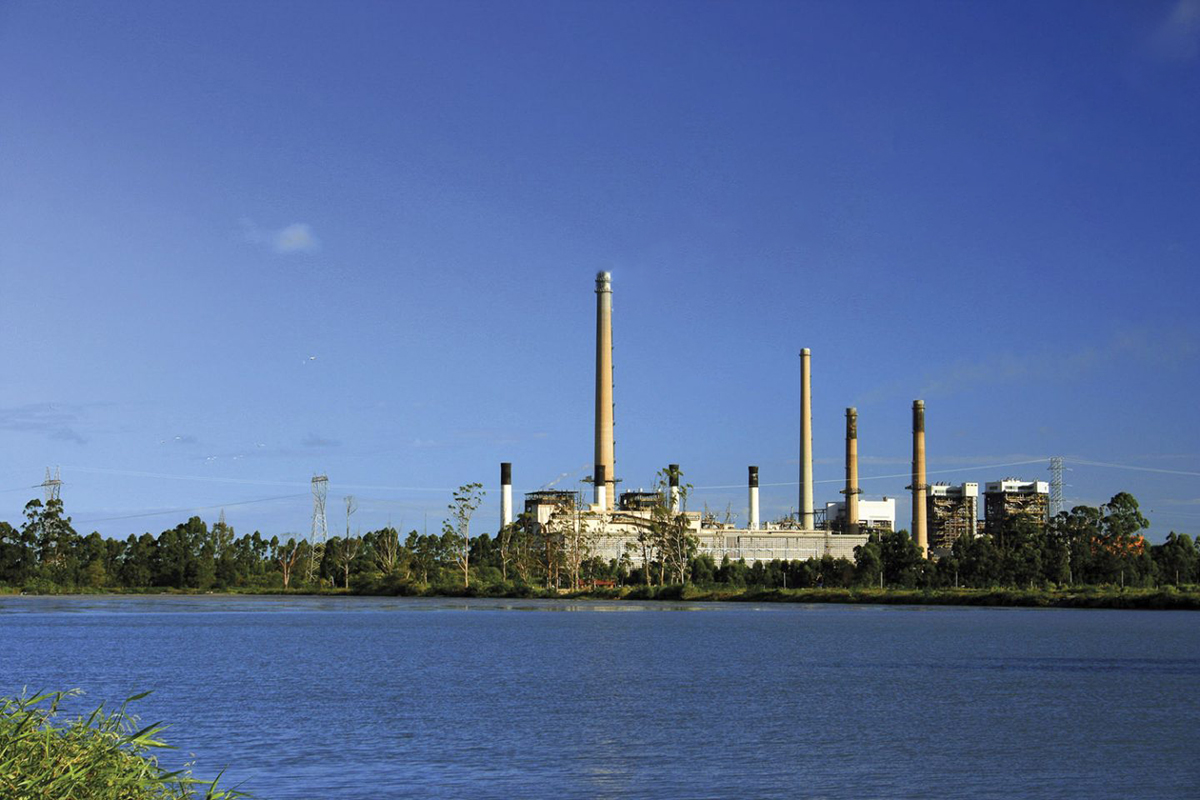Engie vende última usina a carvão no Brasil. Na imagem: Complexo termoelétrico Jorge Lacerda, vendido pela Engie para a Diamante Energia (Foto: Divulgação/Engie)