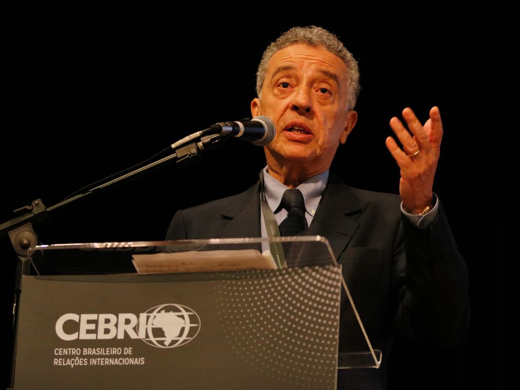 O presidente do conselho curador do Cebri, José Pio Borges, participa da 2ª Conferência Anual CEBRI/BNDES (Tânia Rêgo/Agência Brasil)