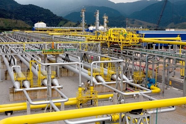 Para aonde vão os preços do gás natural em 2023? Na imagem: Unidade de Tratamento de Gás Natural (UTGCA) da Petrobras em Caraguatatuba, em São Paulo (Foto: Cortesia)