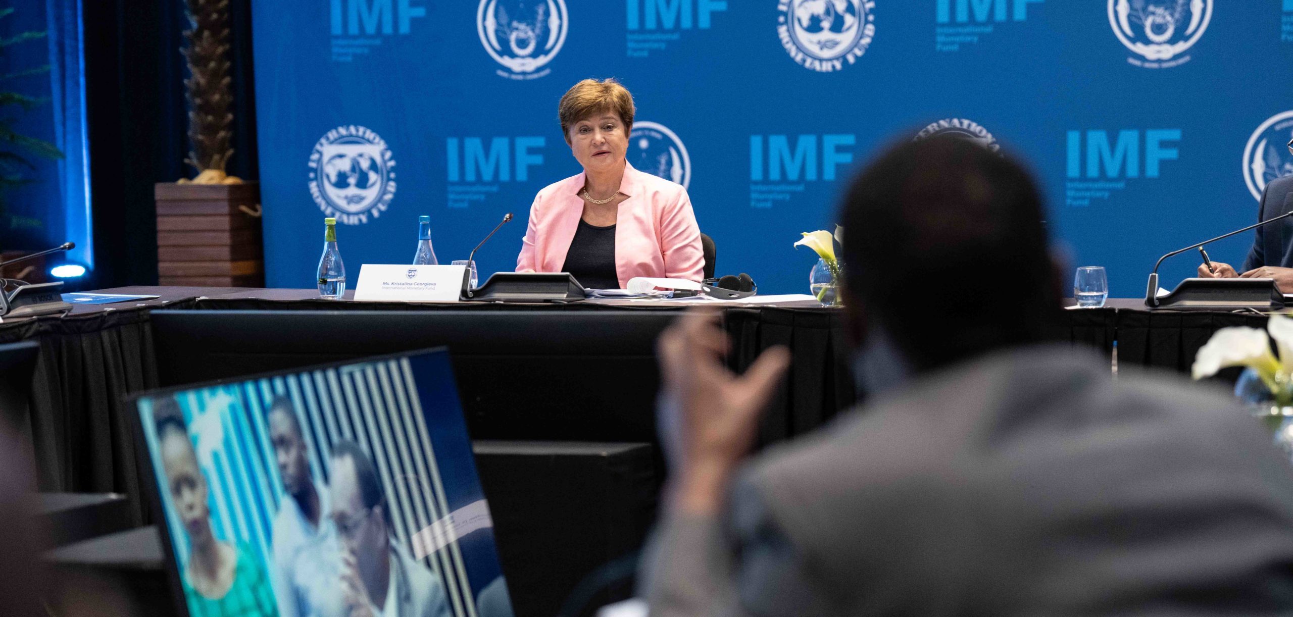 Mudança climática é desafio crítico para o FMI, diz diretora-geral. Na imagem: Kristalina Georgieva, Diretora-geral do Fundo Monetário Internacional – FMI (Foto: Kim Haughton/FMI)