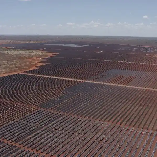 Complexo fotovoltaico Sol do Cerrado (766 MWp) da Vale, em Jaíba (MG). Crédito: Vale/Divulgação