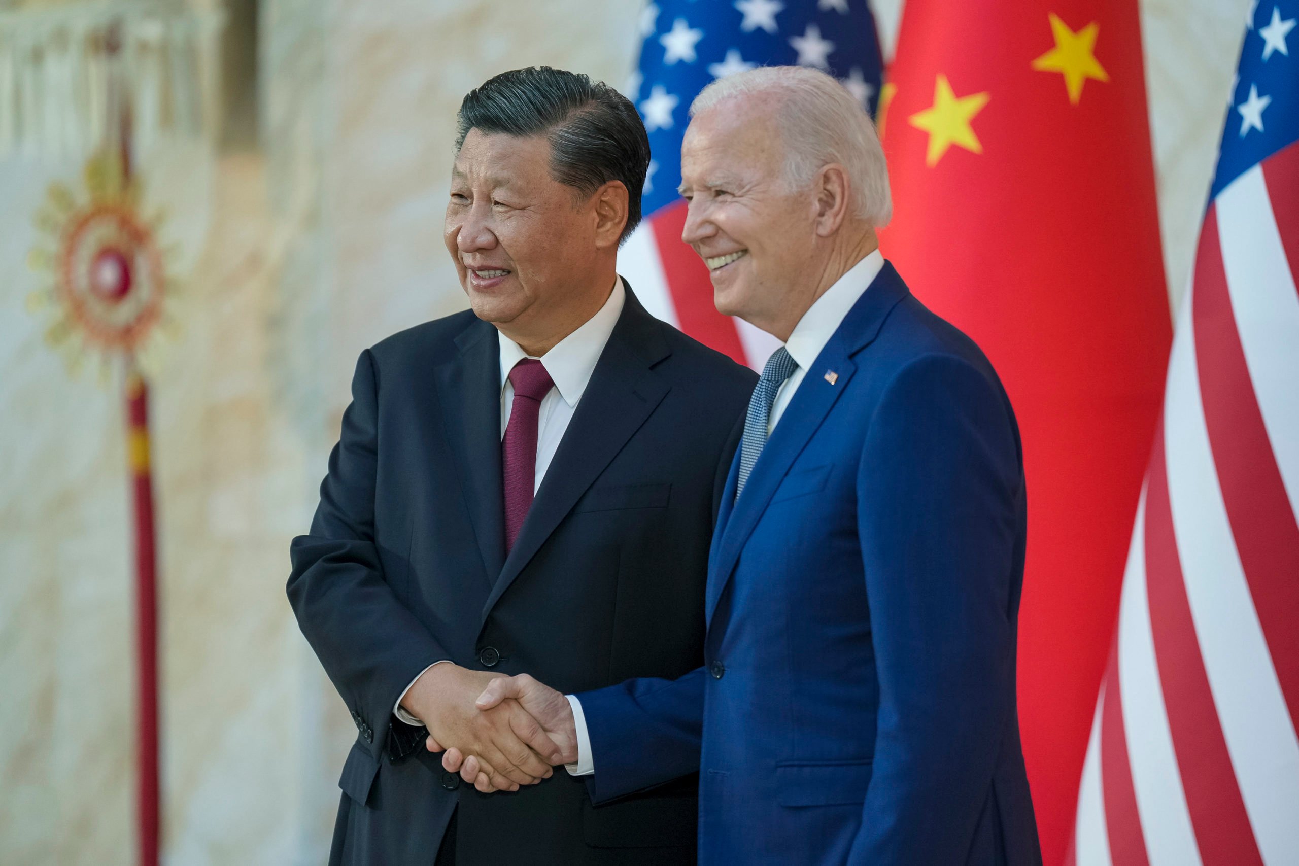 Joe Biden (EUA) e Xi Jinping (China) prometem triplicar geração de energia renovável até 2030, durante encontro em São Francisco (Foto: Governo dos EUA)