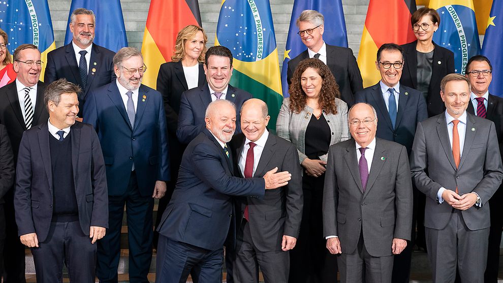 Acordo entre Brasil e Alemanha firmado entre Lula e Olaf Scholz, em 5/12/2023, inclui renováveis e hidrogênio verde (Foto: Bundesregierung/Kugler)