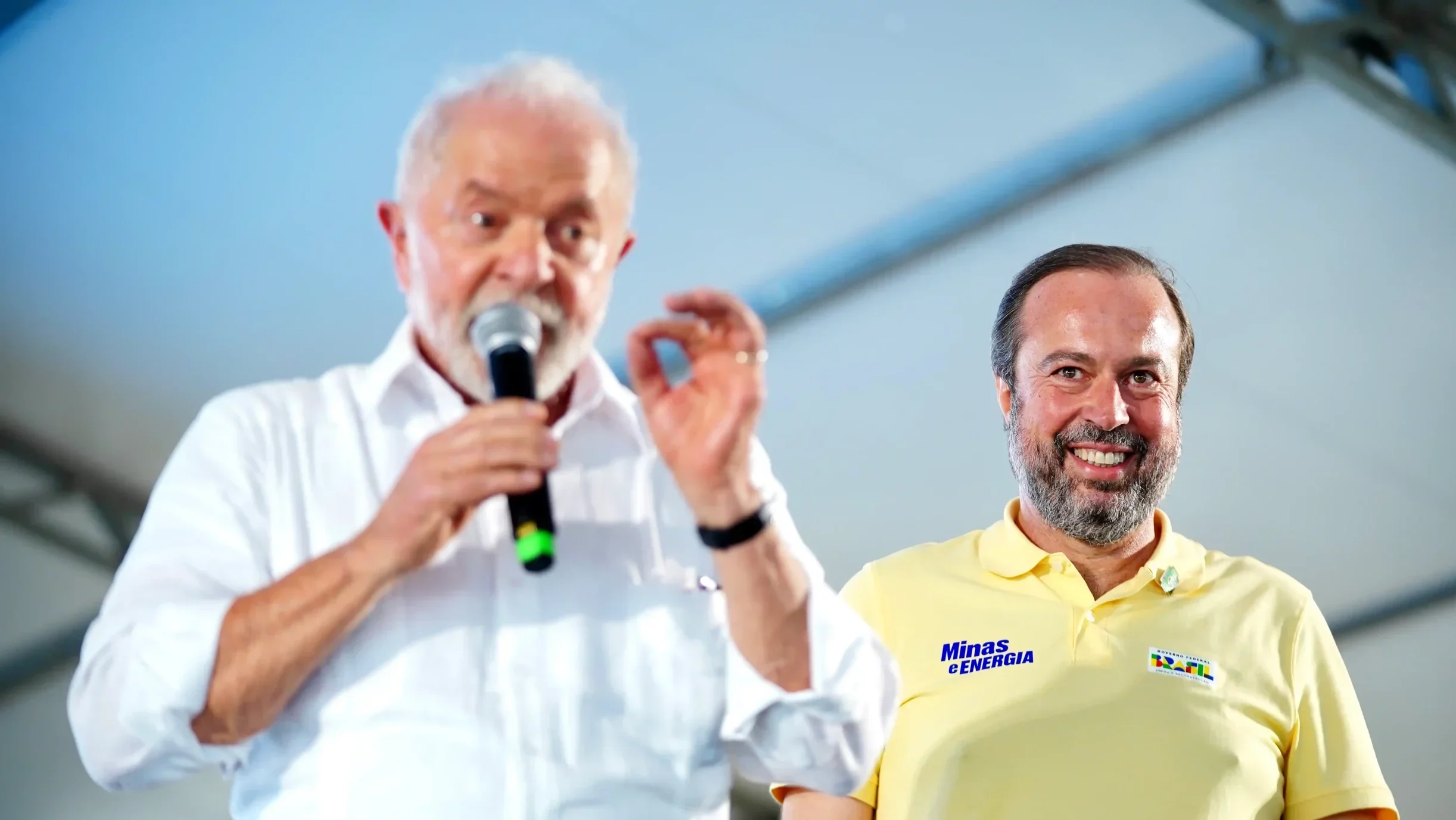 Presidente Lula e ministro Alexandre Silveira criticam abertura injusta do mercado de energia e prometem evitar tarifaço no Amapá