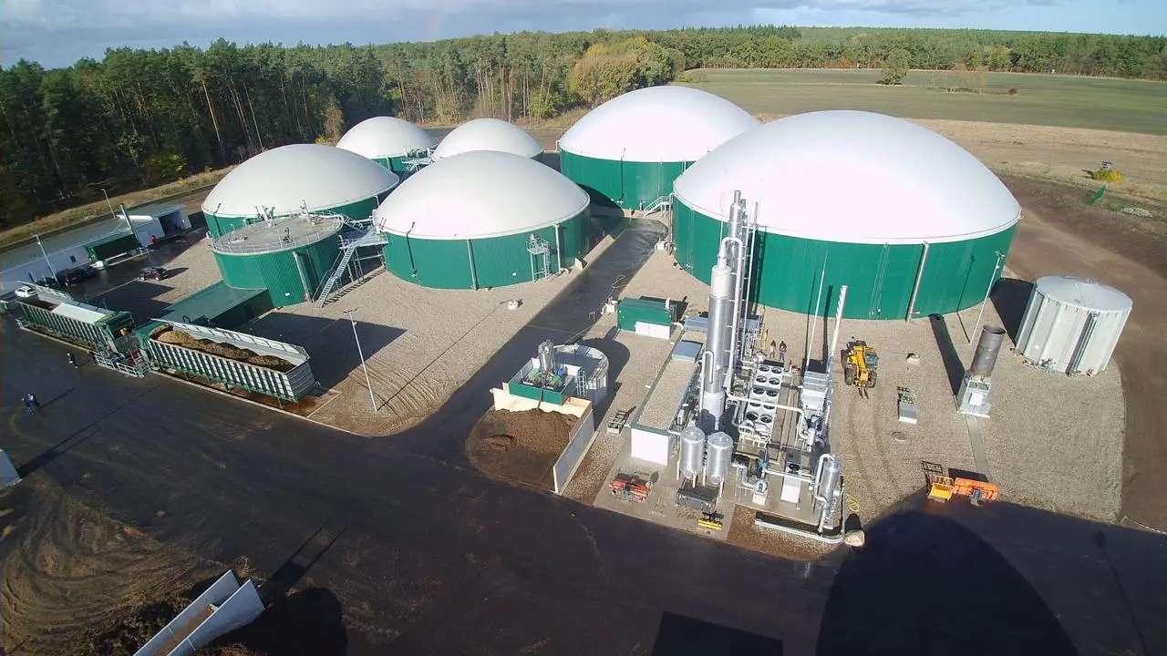 Na imagem: Foto das instalações e câmaras para produção e armazenamento de biometano no Biopark, parque tecnológico em Toledo, no oeste do Paraná (Foto: Divulgação)