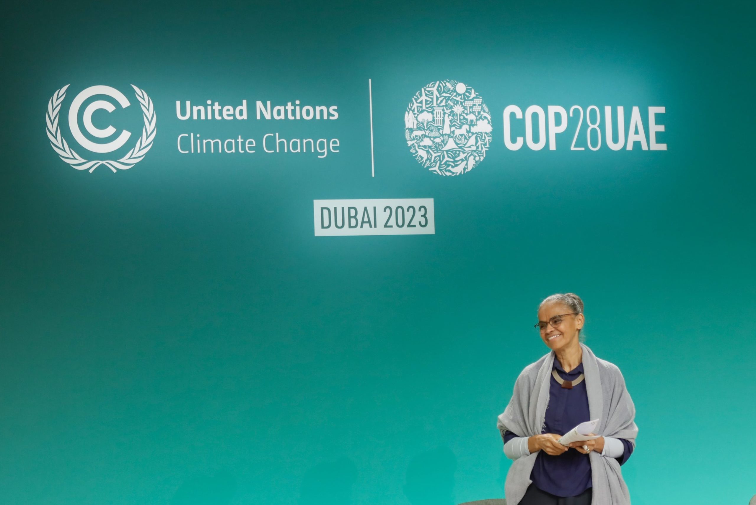 Conselho de Segurança Climática deve ser lançado este ano, diz Ministério do Meio Ambiente e Clima (MMA). Na imagem: Ministra Marina Silva durante a COP28, em Dubai (Foto: Fernando Donasci/MMA)